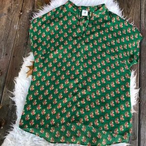 Cabi new never worn green Stevie top